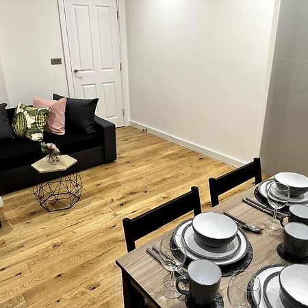 Spacious And Elegant Apartment Birmingham Ngoại thất bức ảnh