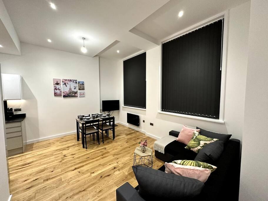 Spacious And Elegant Apartment Birmingham Ngoại thất bức ảnh